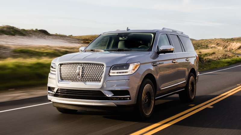 2018 Lincoln Navigator First Drive | From black sheep to flagship